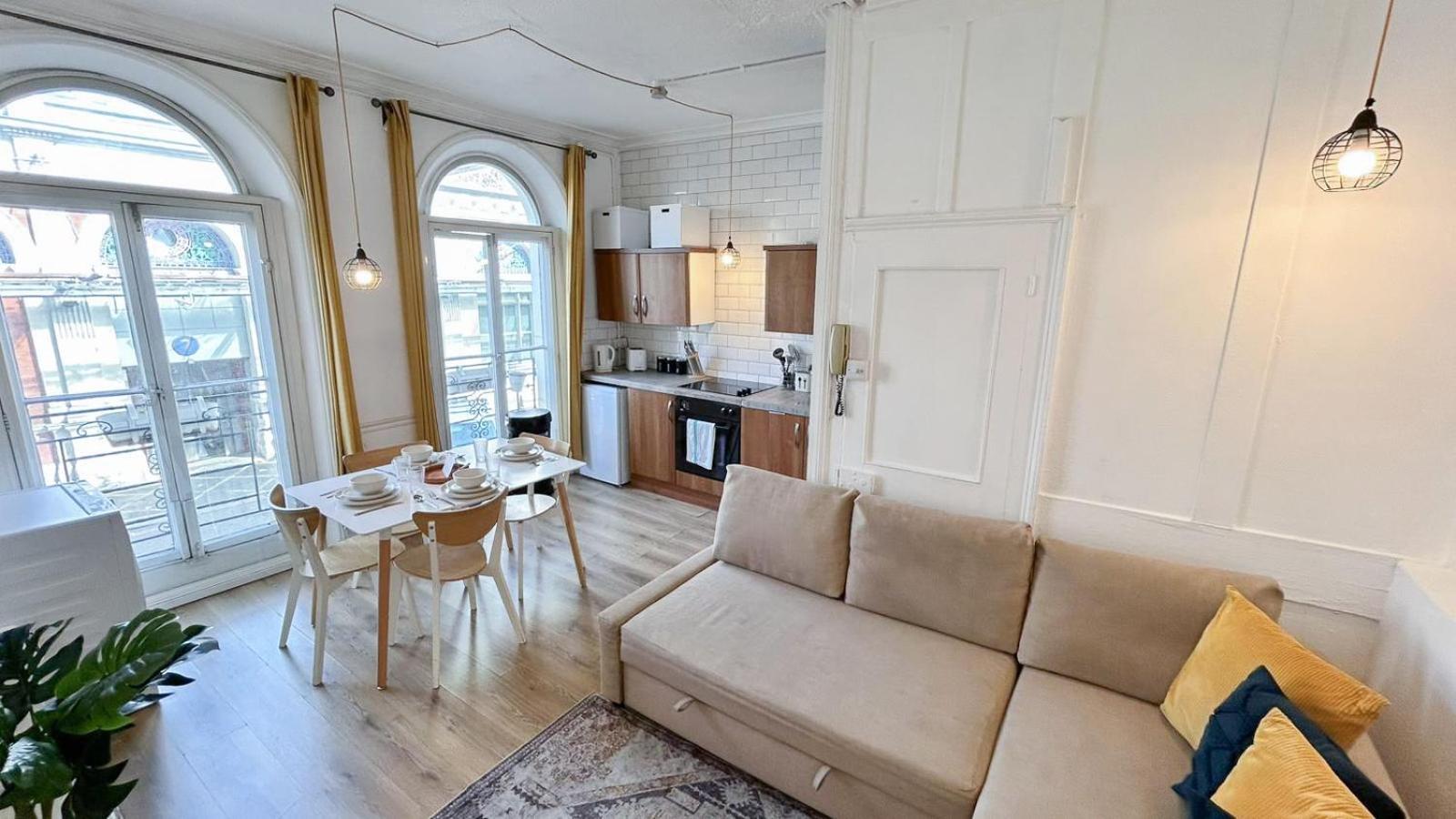 Holiday home Chic 2-bedroom Flat In Farringdon Barbican Centre London
